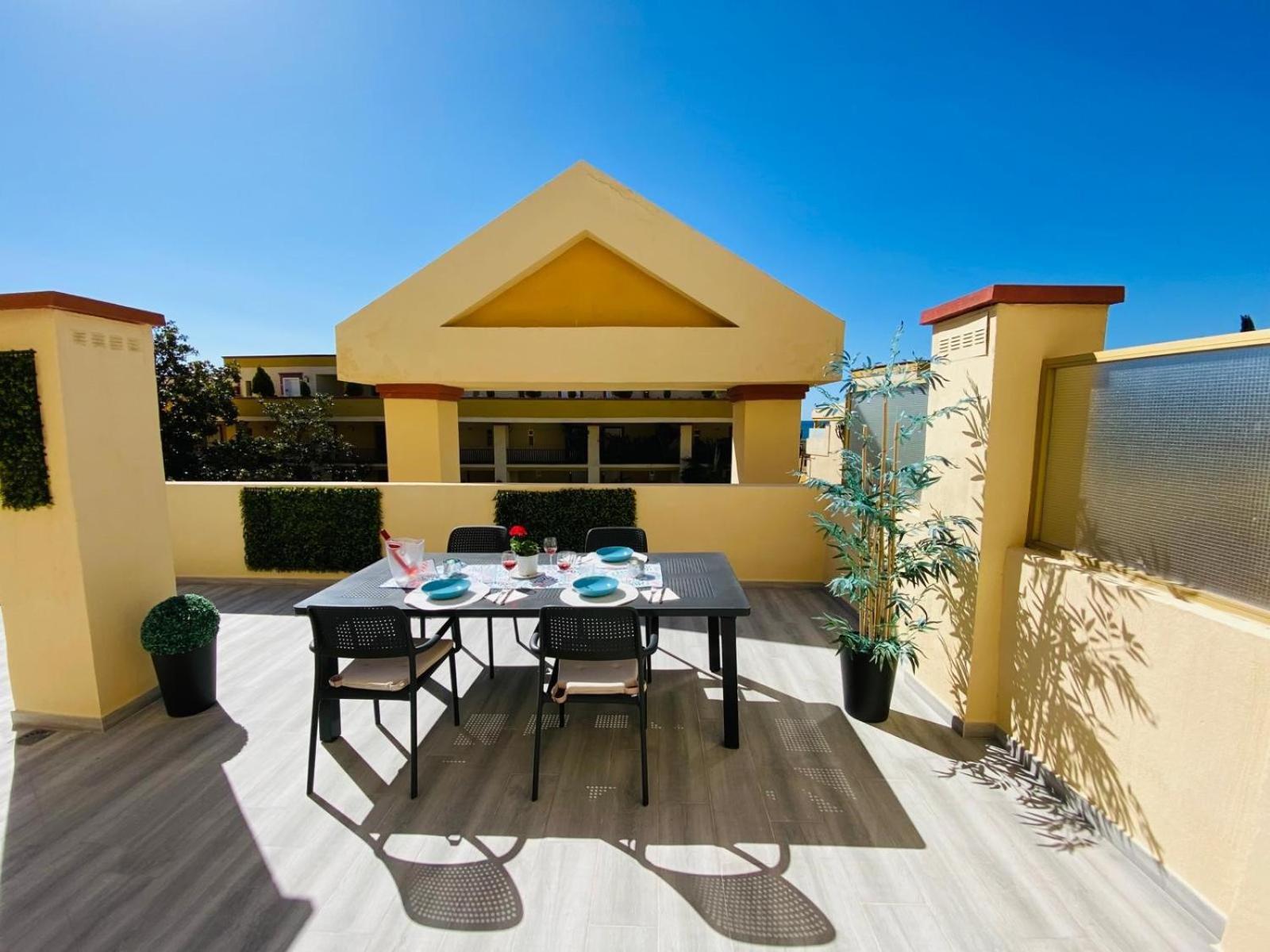 Romana Playa 323 Apartament by GHR Rentals Marbella Bagian luar foto