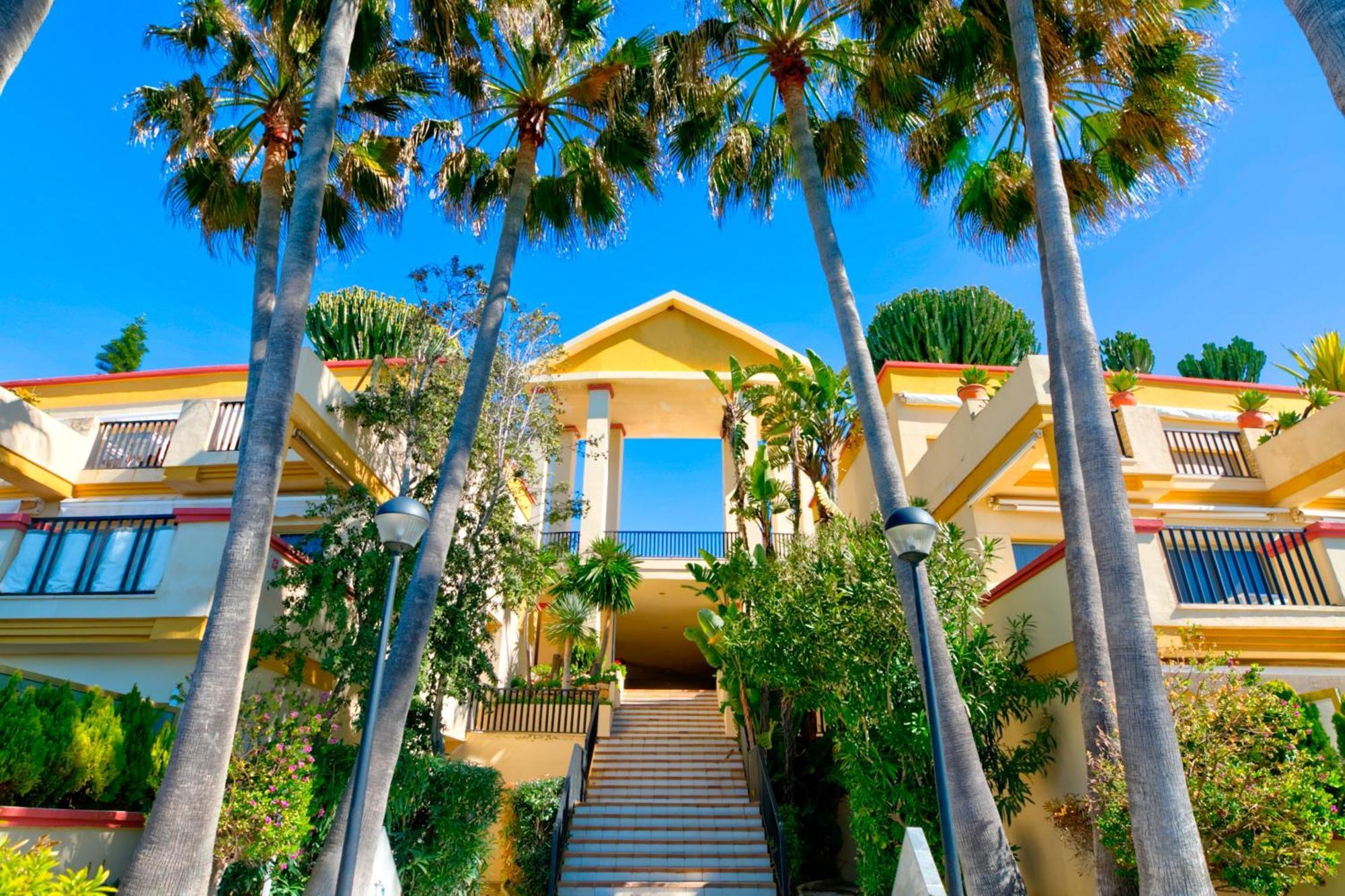 Romana Playa 323 Apartament by GHR Rentals Marbella Bagian luar foto